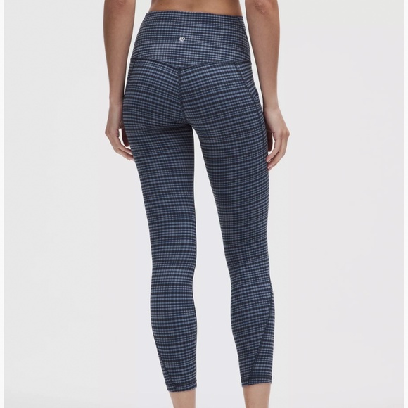 Lululemon Align High Rise 25” NWT Size 6 GloGrid Washed Denim - Picture 6 of 6